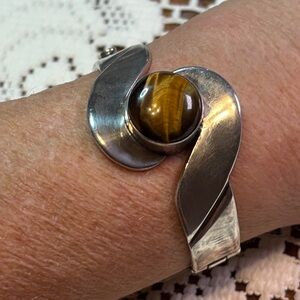 Taxco Los Ballesteros sterling silver & tigers eye bracelet